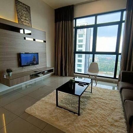 Conezion, nice view, beside ioi city mall, opposite hospital serdang, beside Uniteen&UPM, Putrajaya Esterno foto