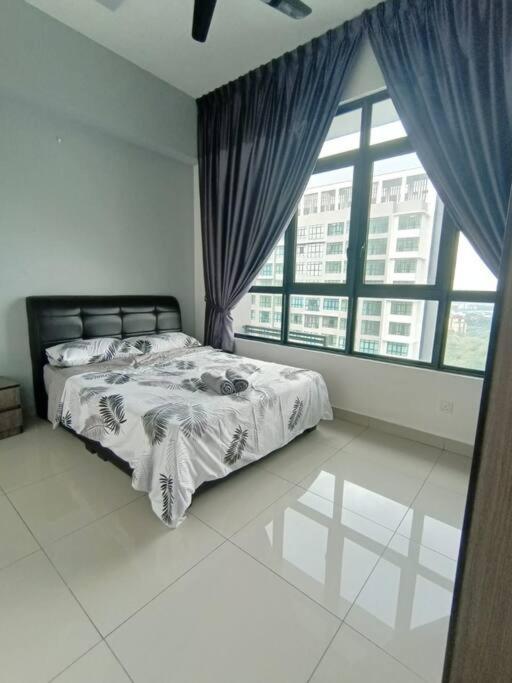 Conezion, nice view, beside ioi city mall, opposite hospital serdang, beside Uniteen&UPM, Putrajaya Esterno foto
