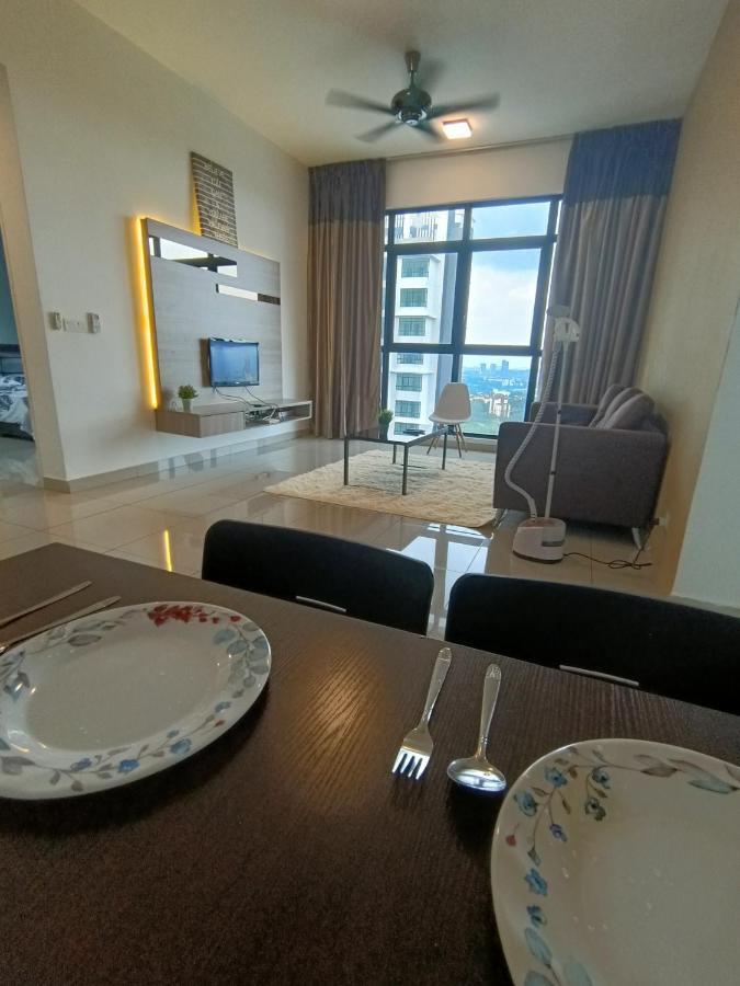 Conezion, nice view, beside ioi city mall, opposite hospital serdang, beside Uniteen&UPM, Putrajaya Esterno foto